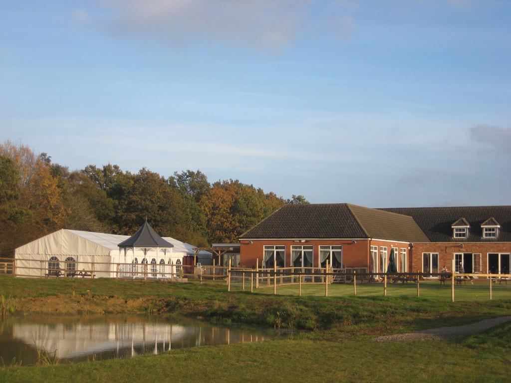 Silverstone Golf Club And Hotel Exteriér fotografie